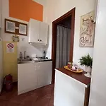 V57 Oktogon شقة *