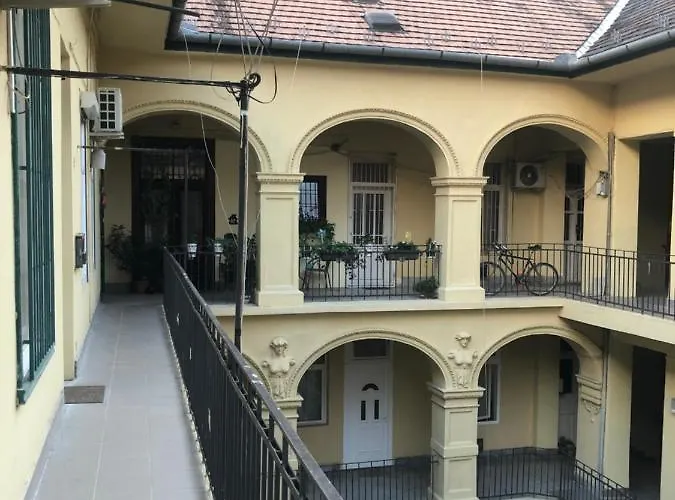 V57 Oktogon Appartement Budapest